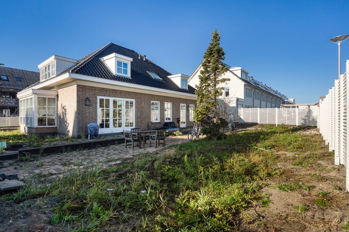 Photo 24 of Petronella van Saksendreef 20