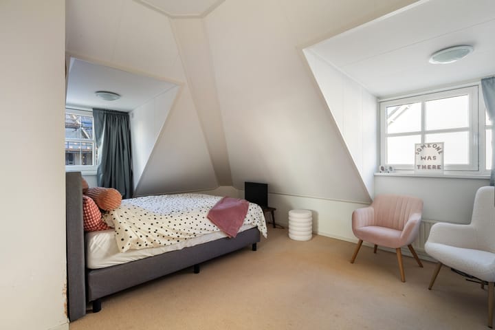 Photo 36 of Petronella van Saksendreef 20