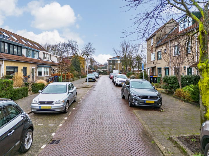 Photo 33 of Vogelkers 8