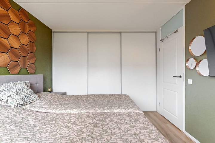 Photo 20 of Vogelkers 8