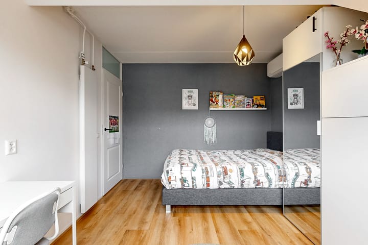 Photo 22 of Vogelkers 8