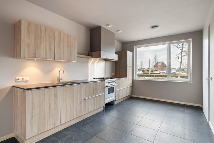 Photo 3 of Suffolkstraat 18