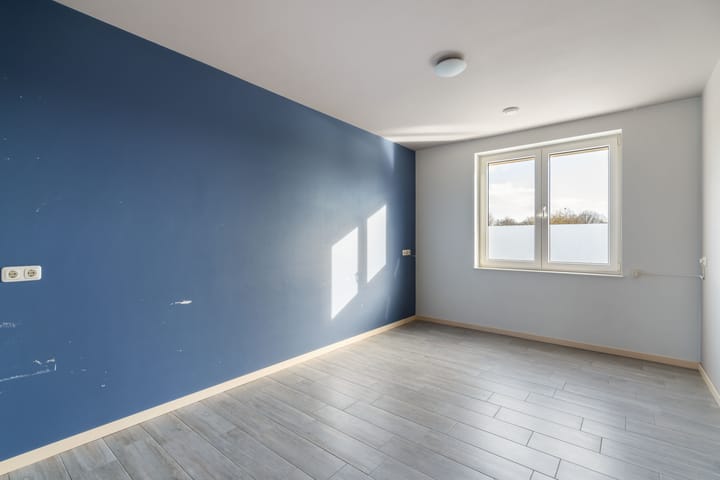 Photo 4 of Suffolkstraat 18