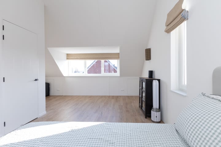 Photo 24 of Veenschouw 7