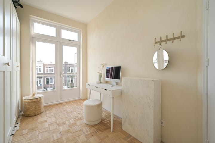 Photo 27 of Stuyvesantstraat 157