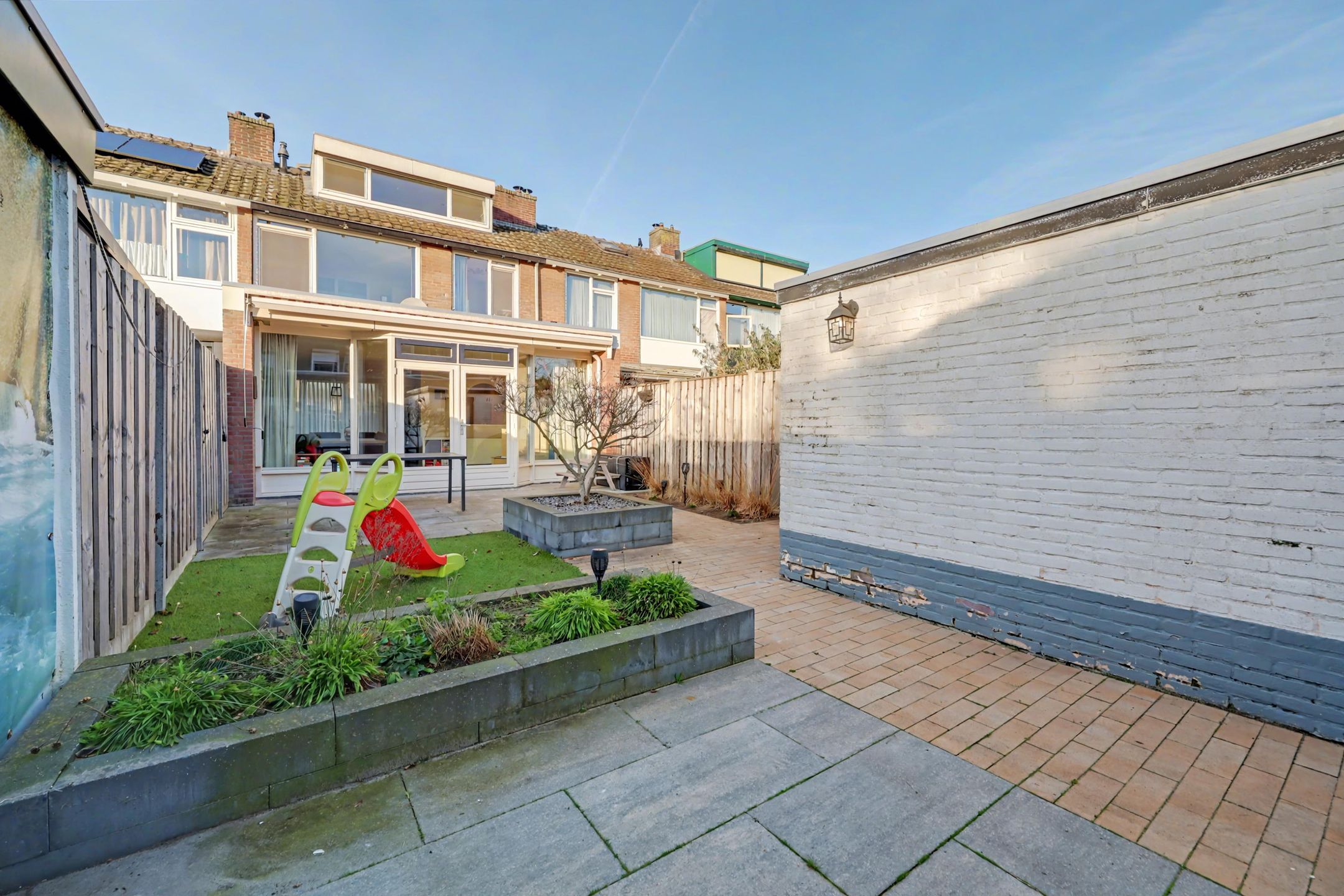 Foto 30 van Philips van Almondestraat 18