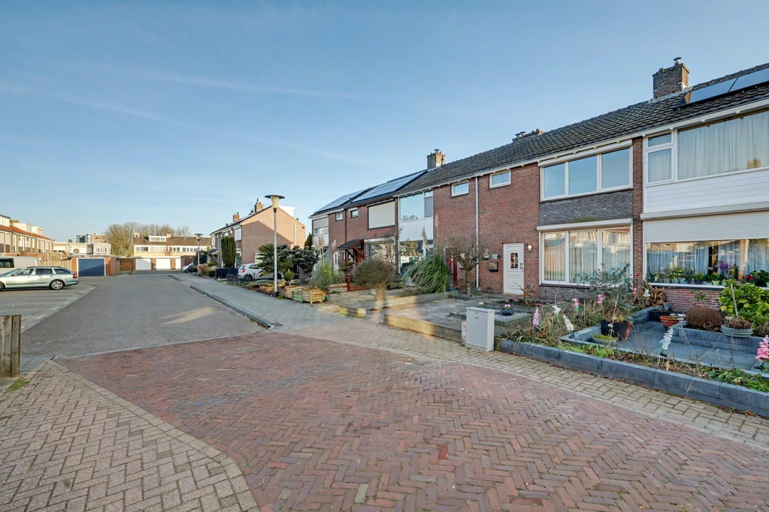 Foto 32 van Philips van Almondestraat 18