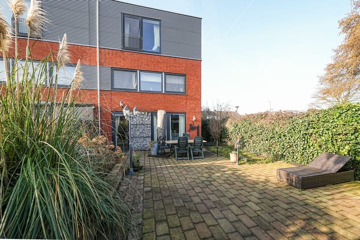 Photo 3 of Notenhagen 14