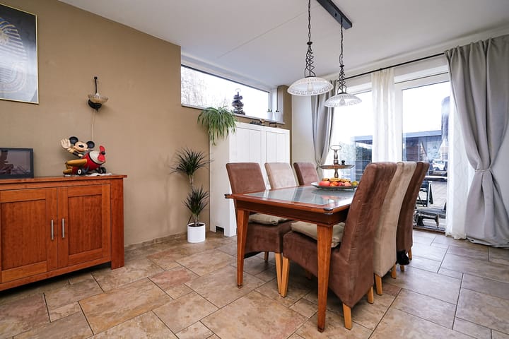 Photo 8 of Notenhagen 14