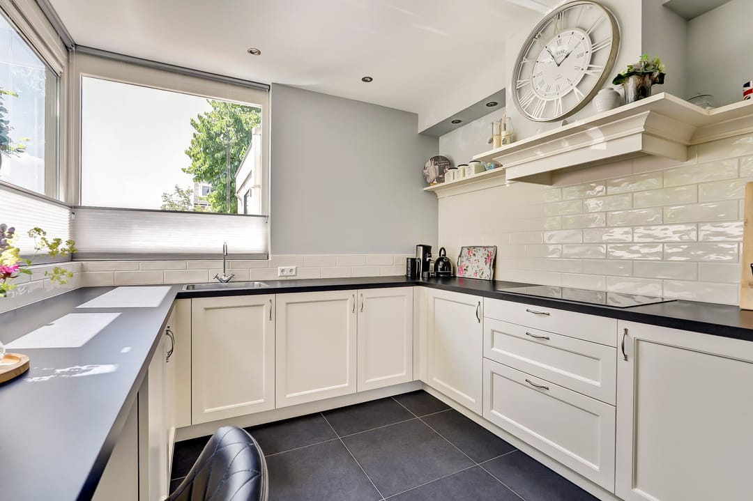 Photo 16 of Zwaluwstraat 88