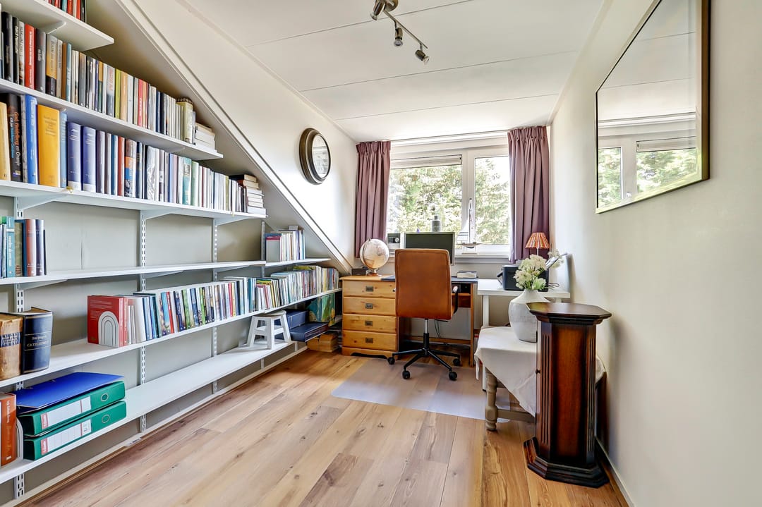 Photo 32 of Zwaluwstraat 88