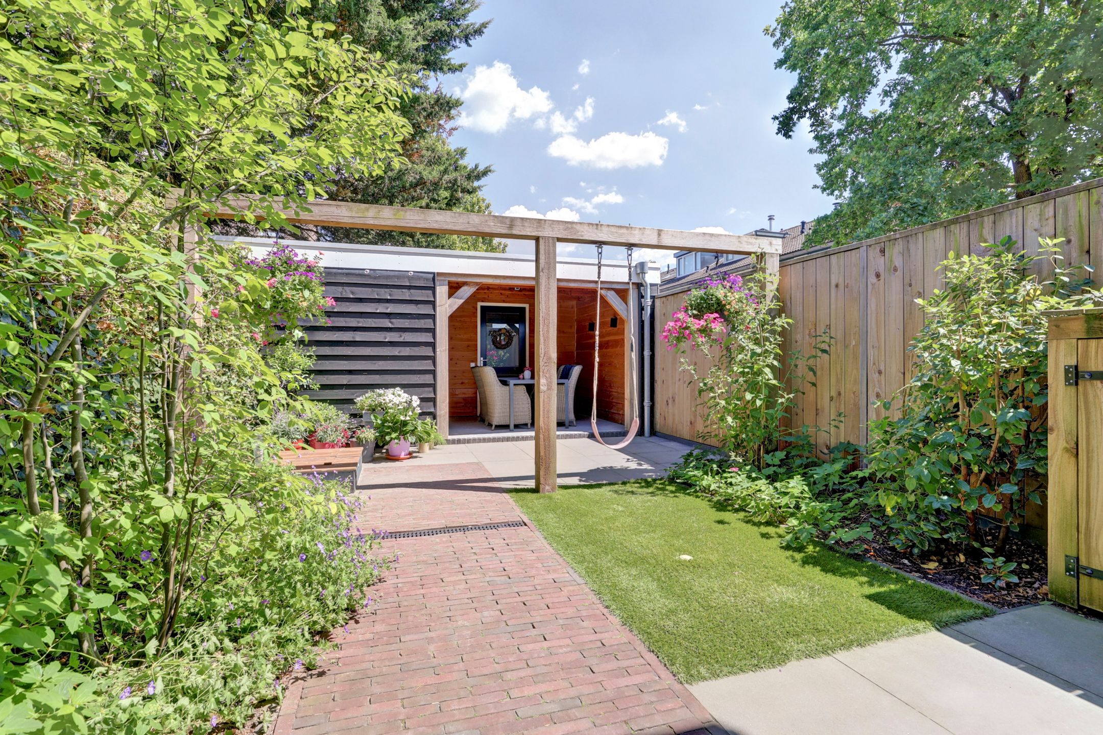 Photo 36 of Zwaluwstraat 88