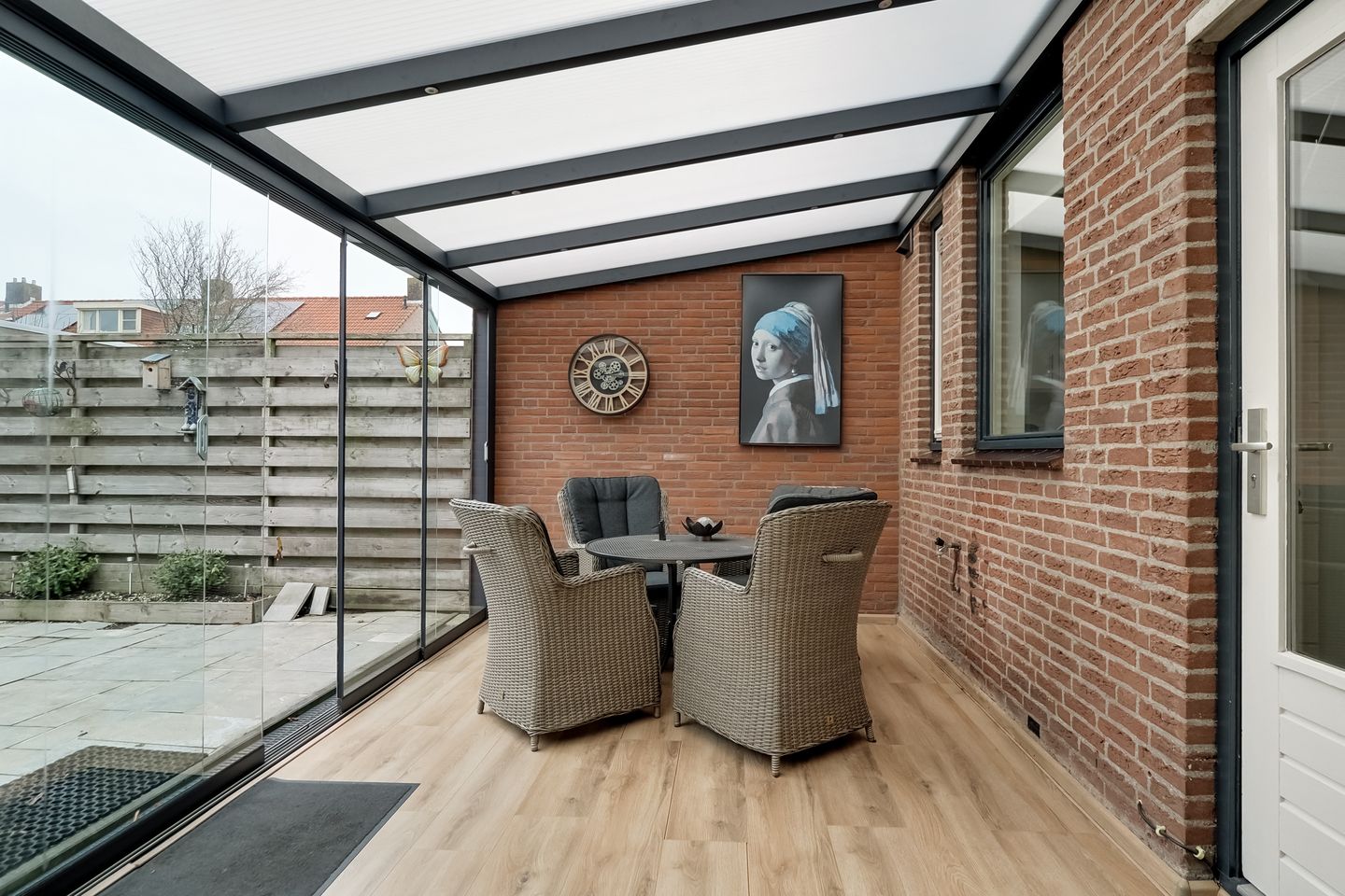 Photo 19 of Butterwoud 105