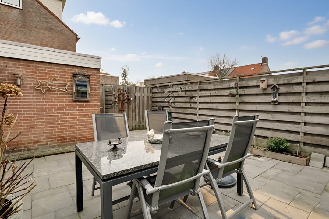 Photo 23 of Butterwoud 105