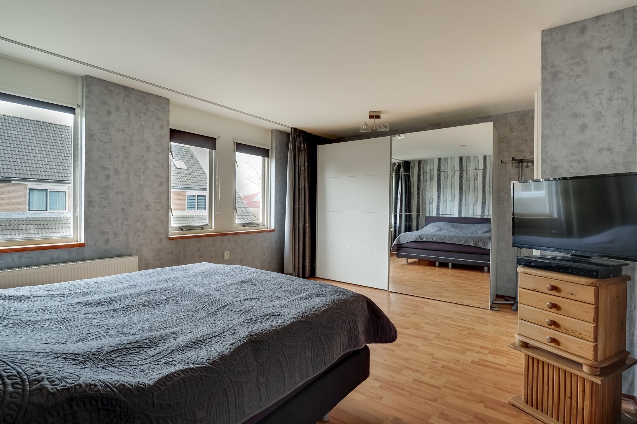 Photo 27 of Butterwoud 105