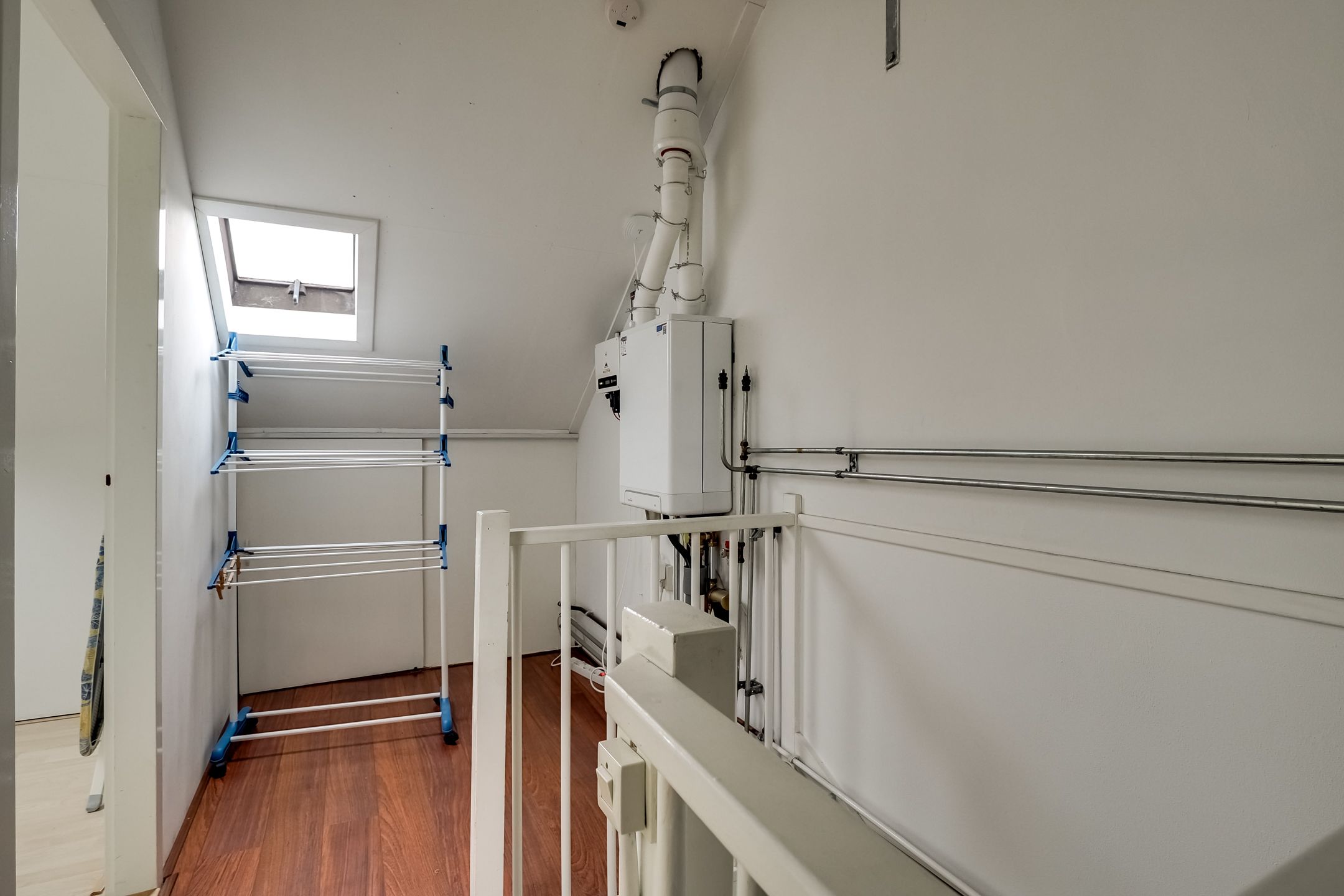 Photo 39 of Butterwoud 105