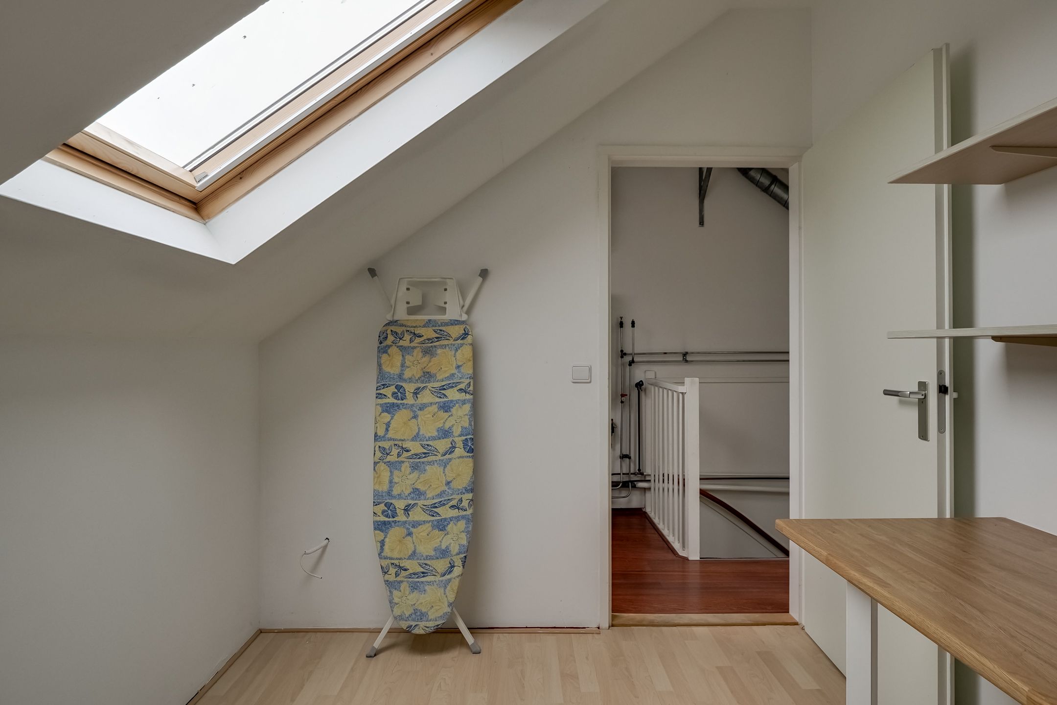 Photo 42 of Butterwoud 105