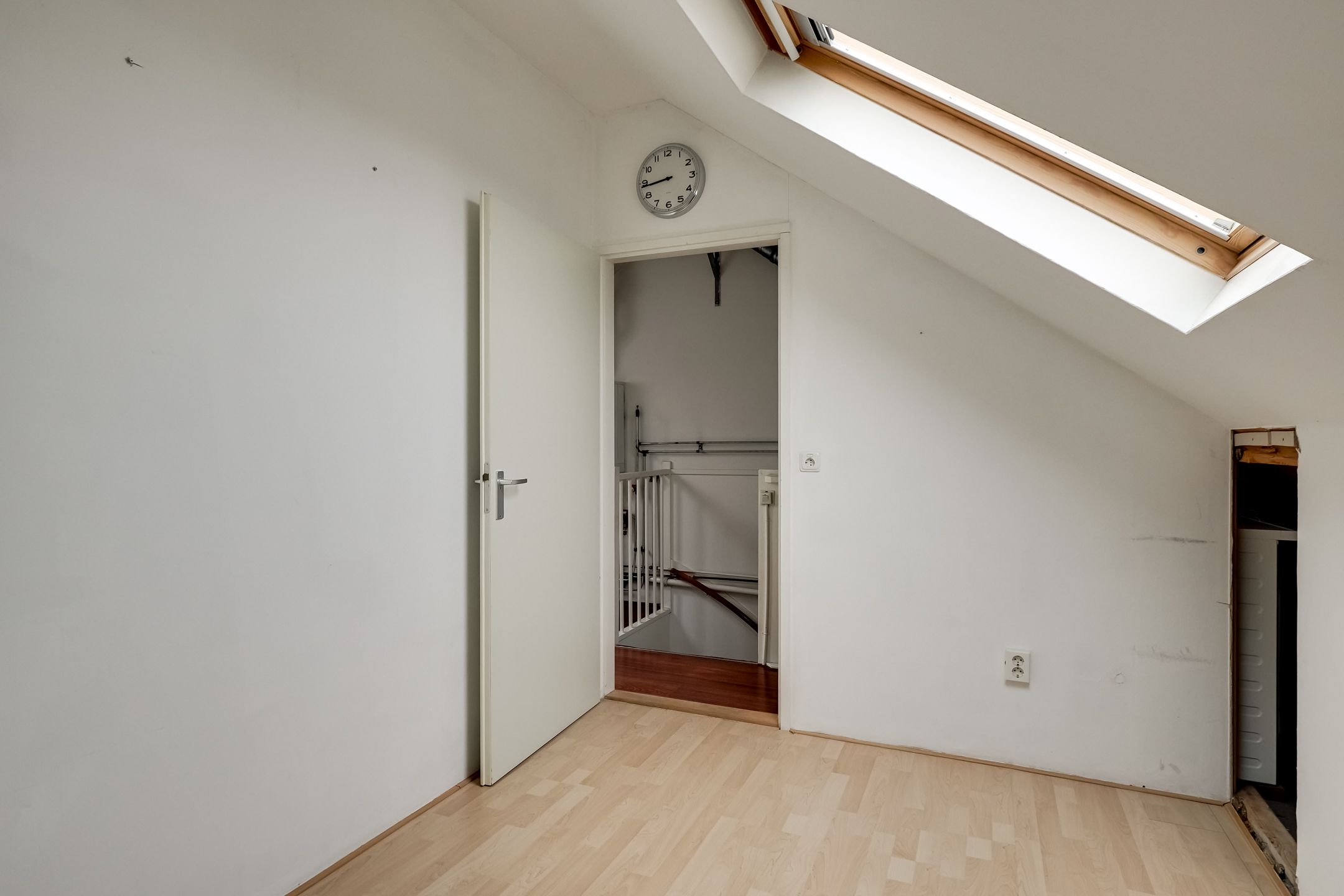 Photo 45 of Butterwoud 105