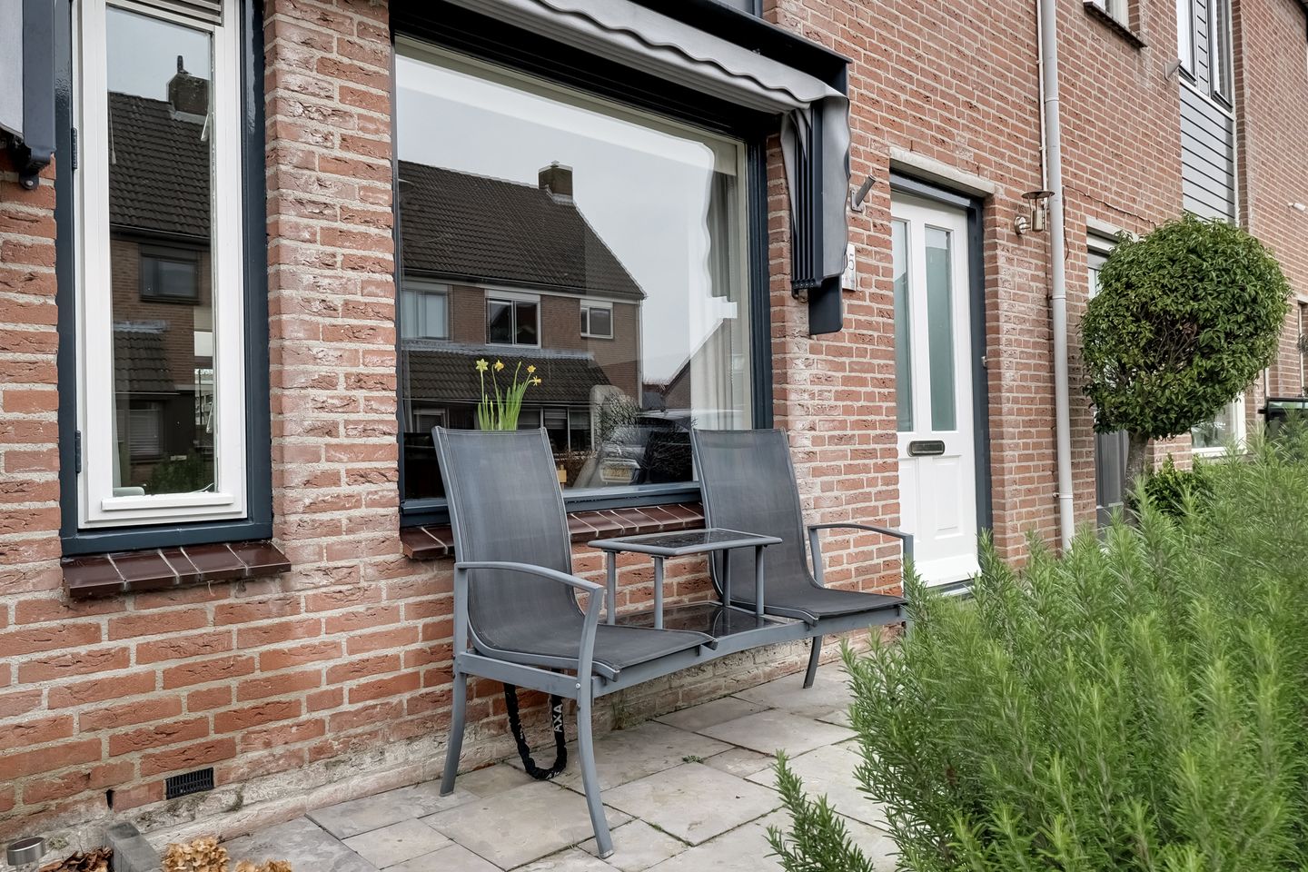 Photo 49 of Butterwoud 105