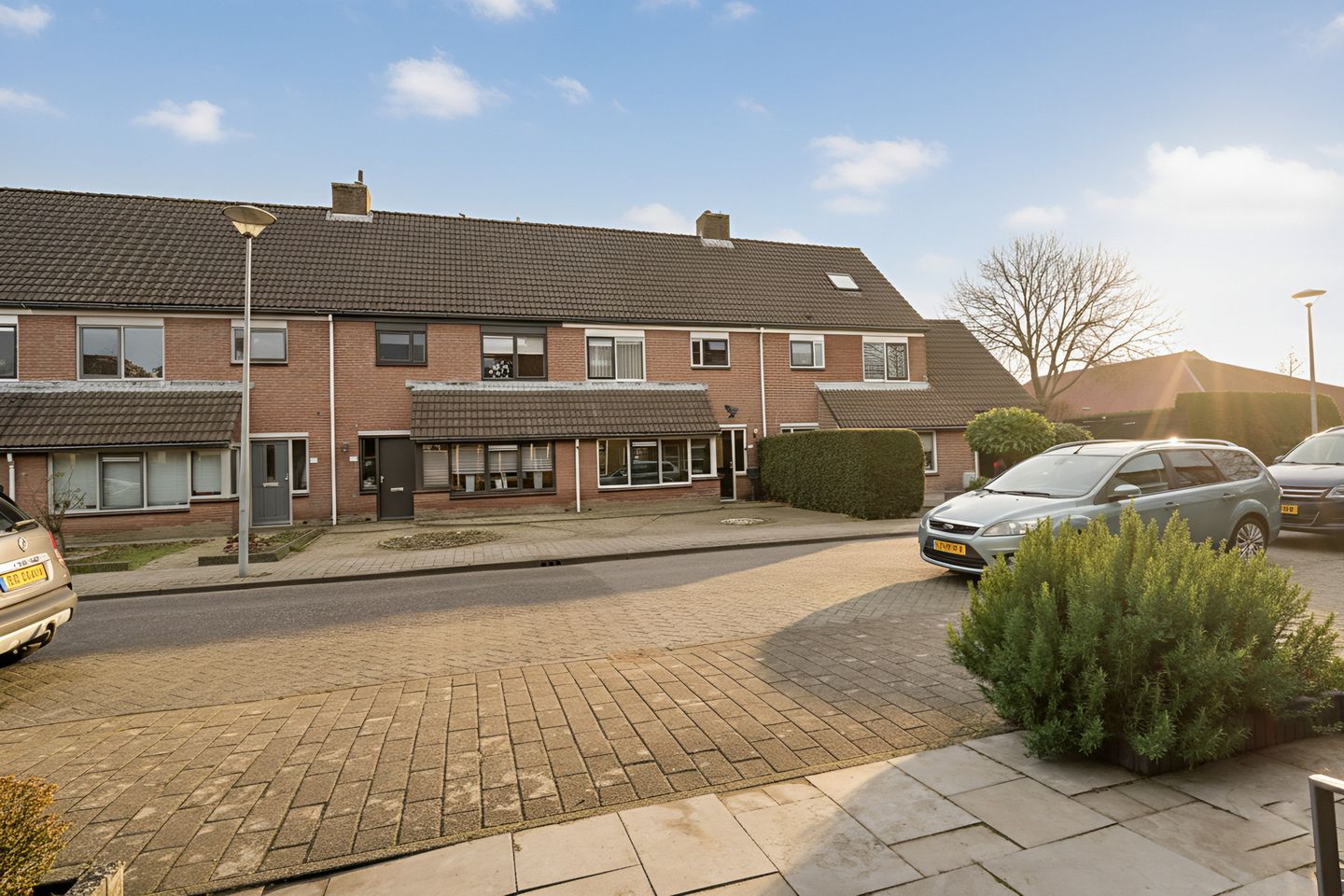 Photo 50 of Butterwoud 105