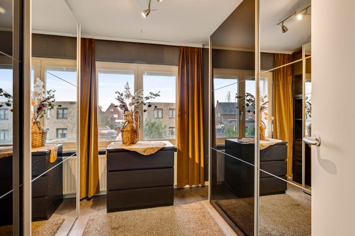 Foto 29 van Van Reiffenburgstraat 3