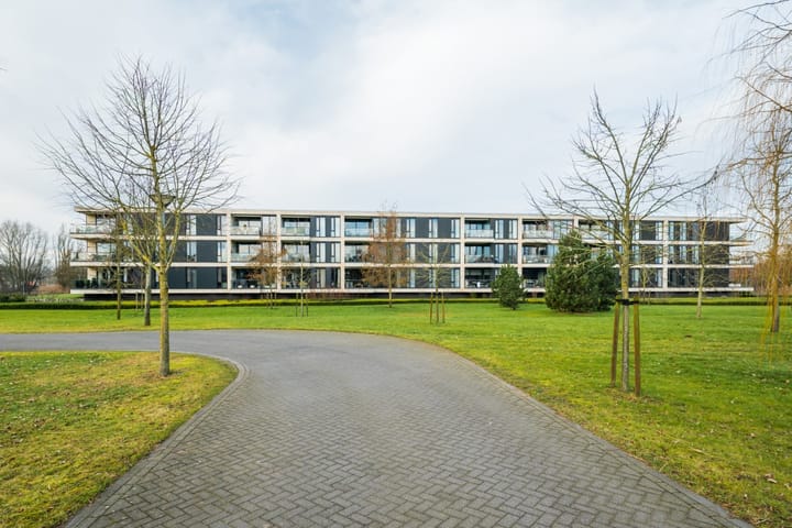 Foto 1 van Valkenlaar 42