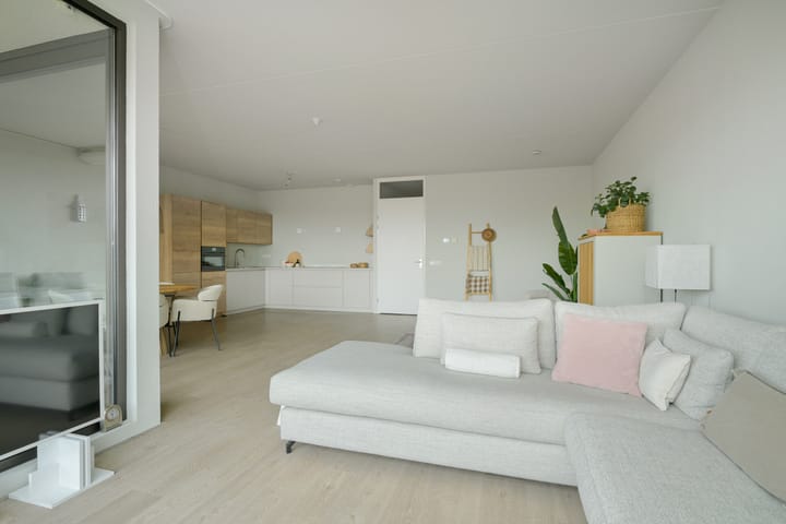 Foto 16 van Valkenlaar 42