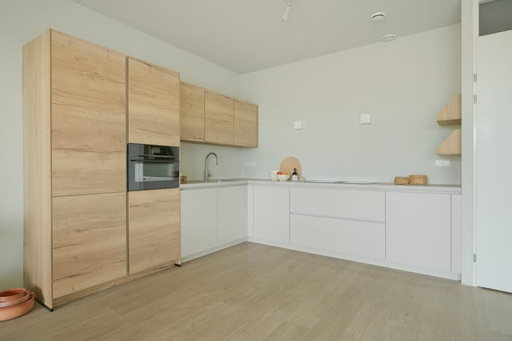 Foto 24 van Valkenlaar 42