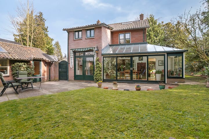 Foto 34 van Emmalaan 2