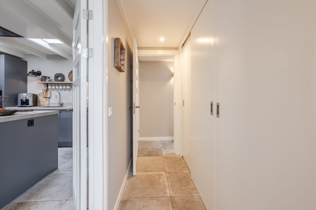 Photo 28 of Schutstraat 179