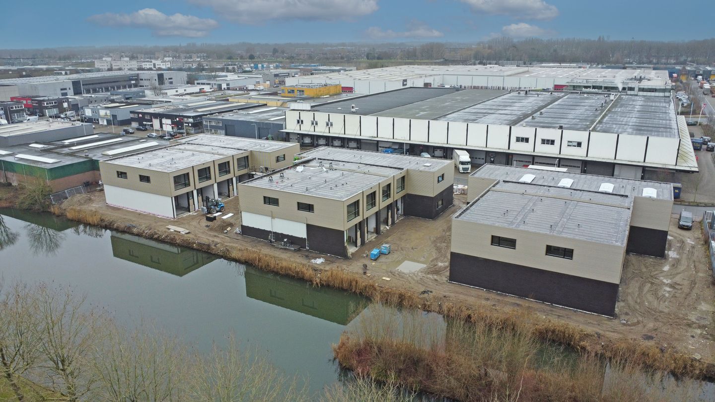 Bekijk foto 2 van Oosteinde 5-a12