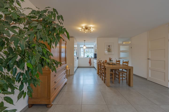 Foto 21 van Floralaan 14