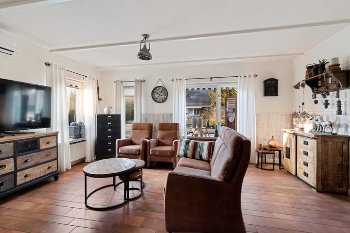 Foto 3 van Kalmoes 100