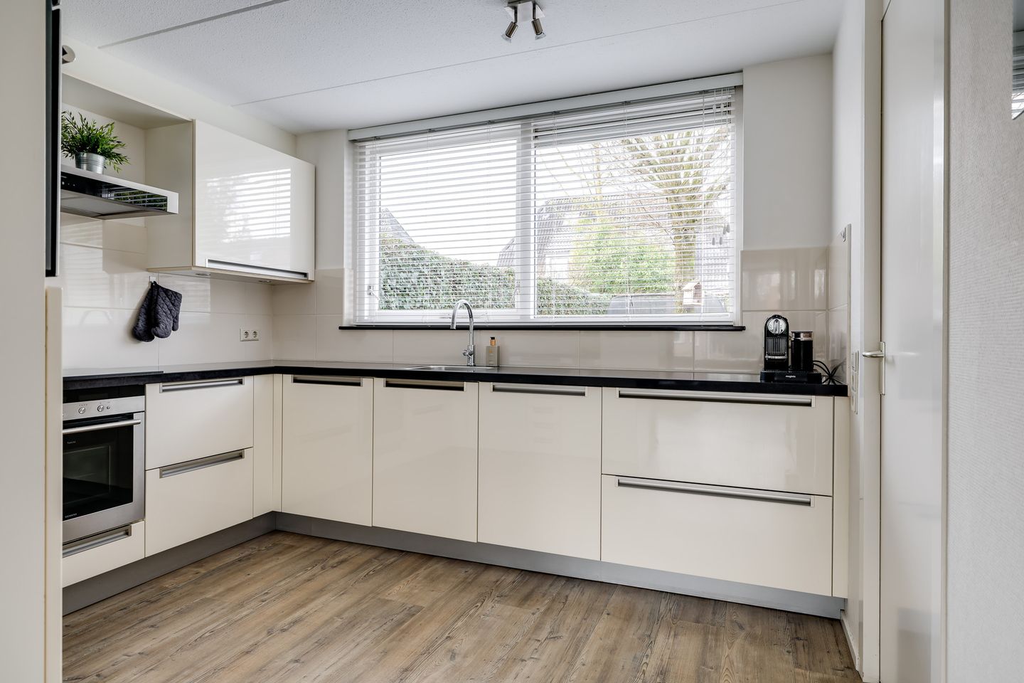 Foto 19 van de Vlierbes 171