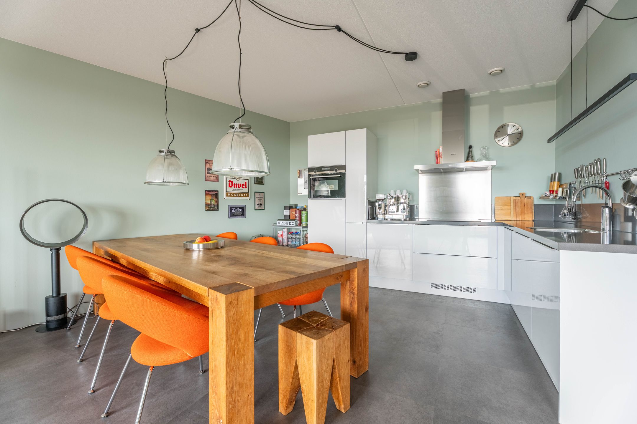 Foto 9 van De Klok 371