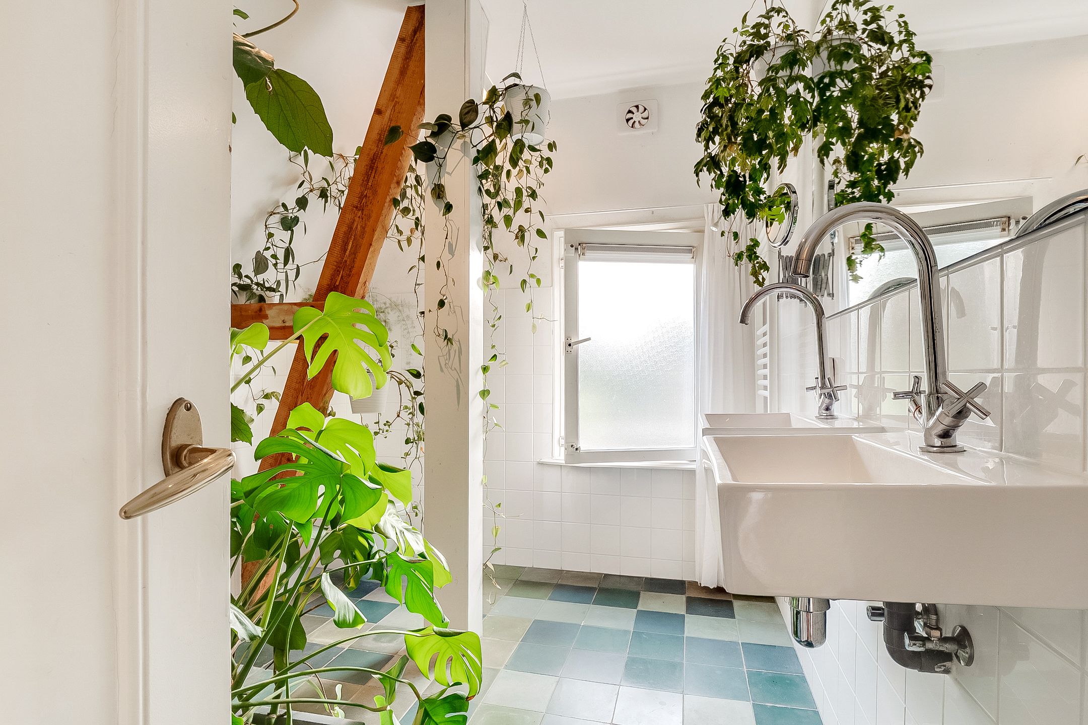 Foto 30 van Van Lenneplaan 13