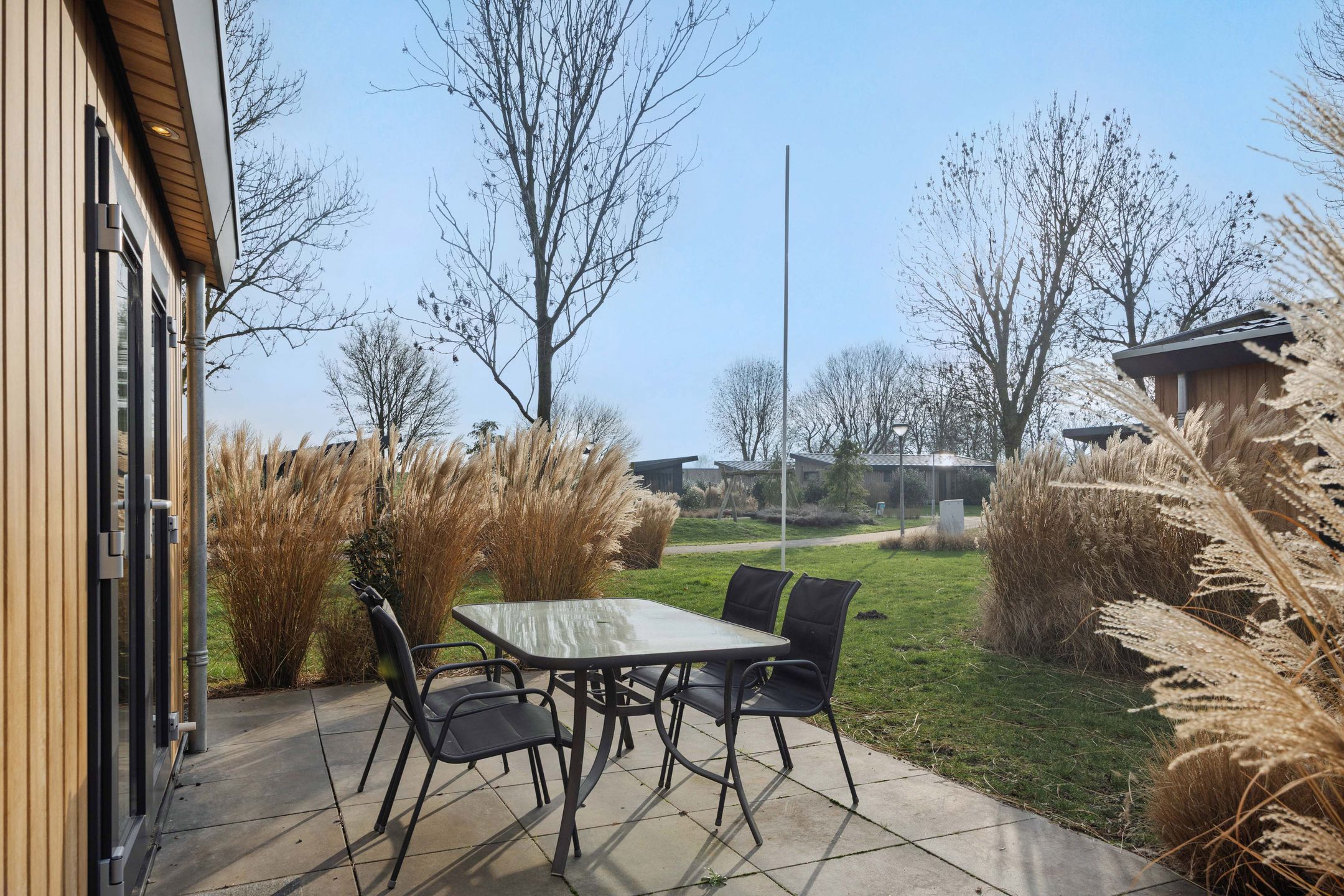 2-bedroom freehold villa in Lith — photo 3 of 5