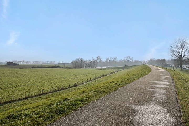 Foto 23 van De Lithse Ham 3-89