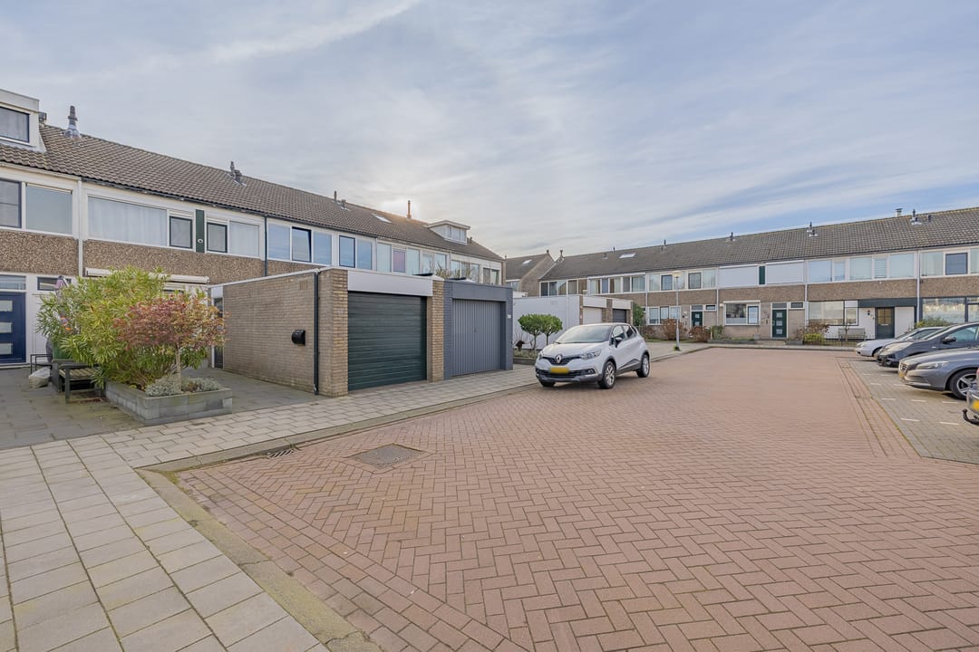 Photo 2 of Zaanstraat 40