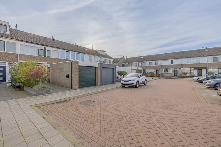 Photo 2 of Zaanstraat 40