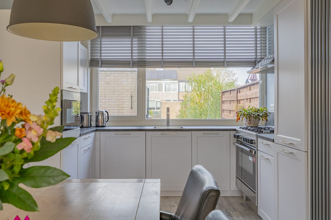 Photo 17 of Zaanstraat 40