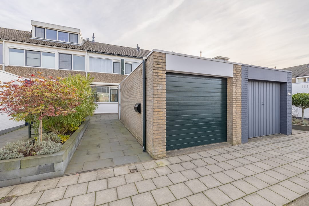 Photo 47 of Zaanstraat 40