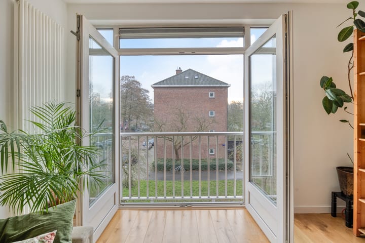 Foto 3 van Beemsterstraat 166