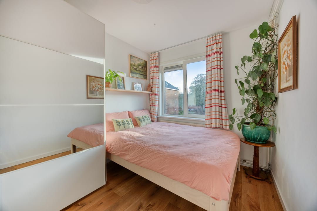 Foto 13 van Beemsterstraat 166