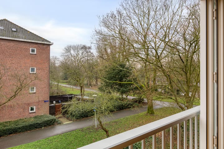 Foto 4 van Beemsterstraat 166