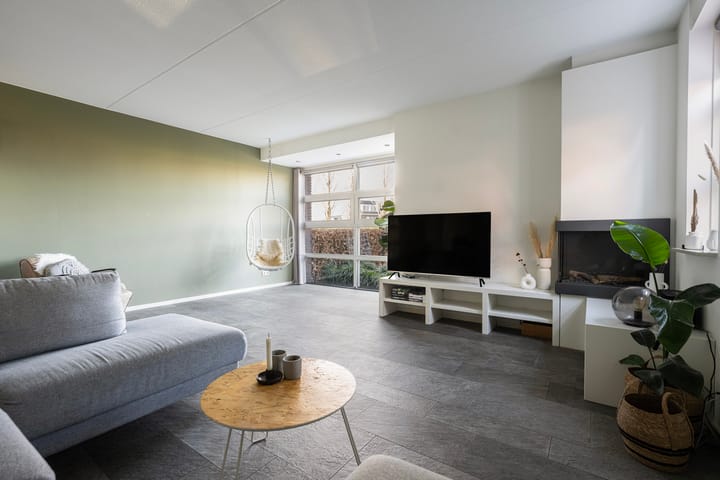 Photo 8 of Rhemenshuizenstraat 7