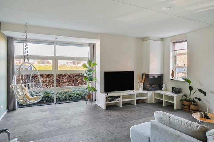 Photo 9 of Rhemenshuizenstraat 7