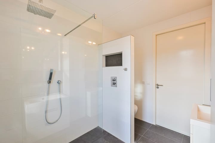 Photo 29 of Rhemenshuizenstraat 7