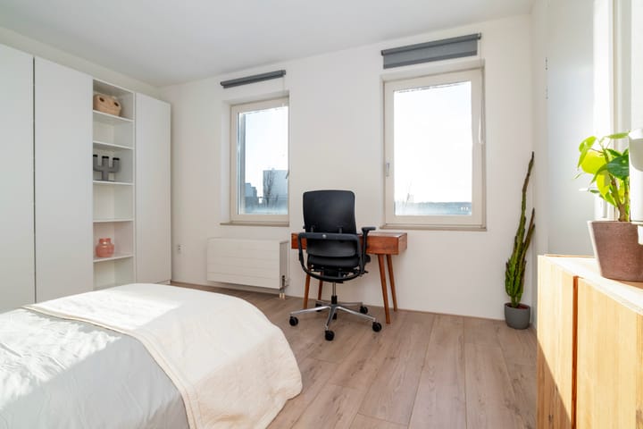 Foto 14 van Maashaven N.z. 503