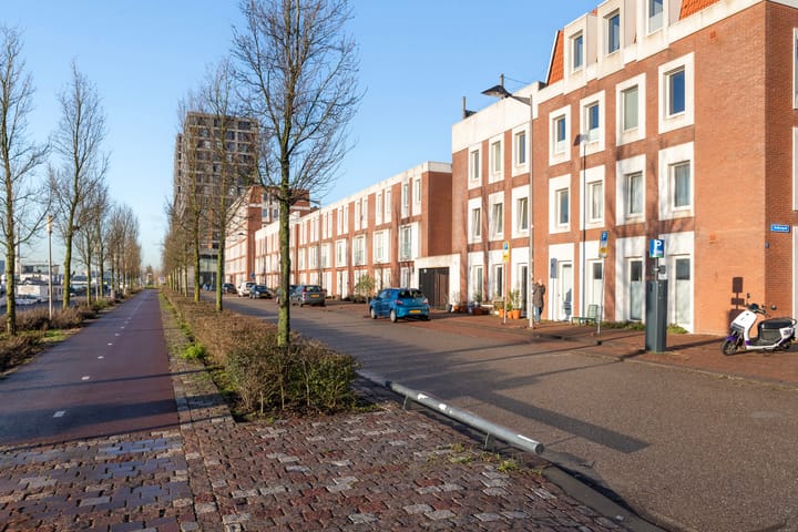 Foto 20 van Maashaven N.z. 503